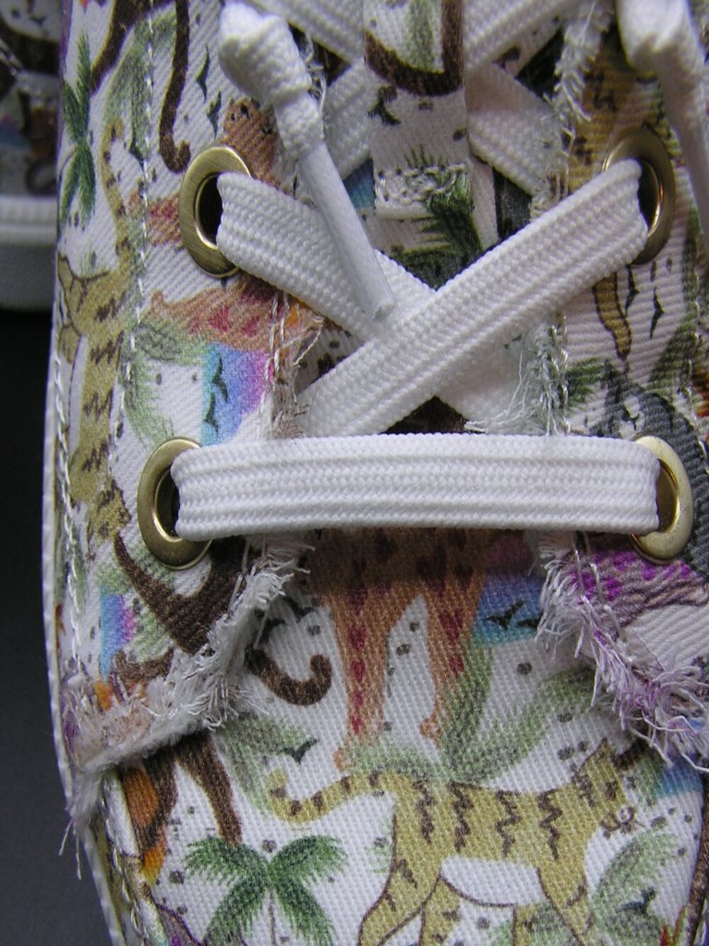 Bob's For Cats Women's Jungle Step Sneakers - Picture 7 of 8